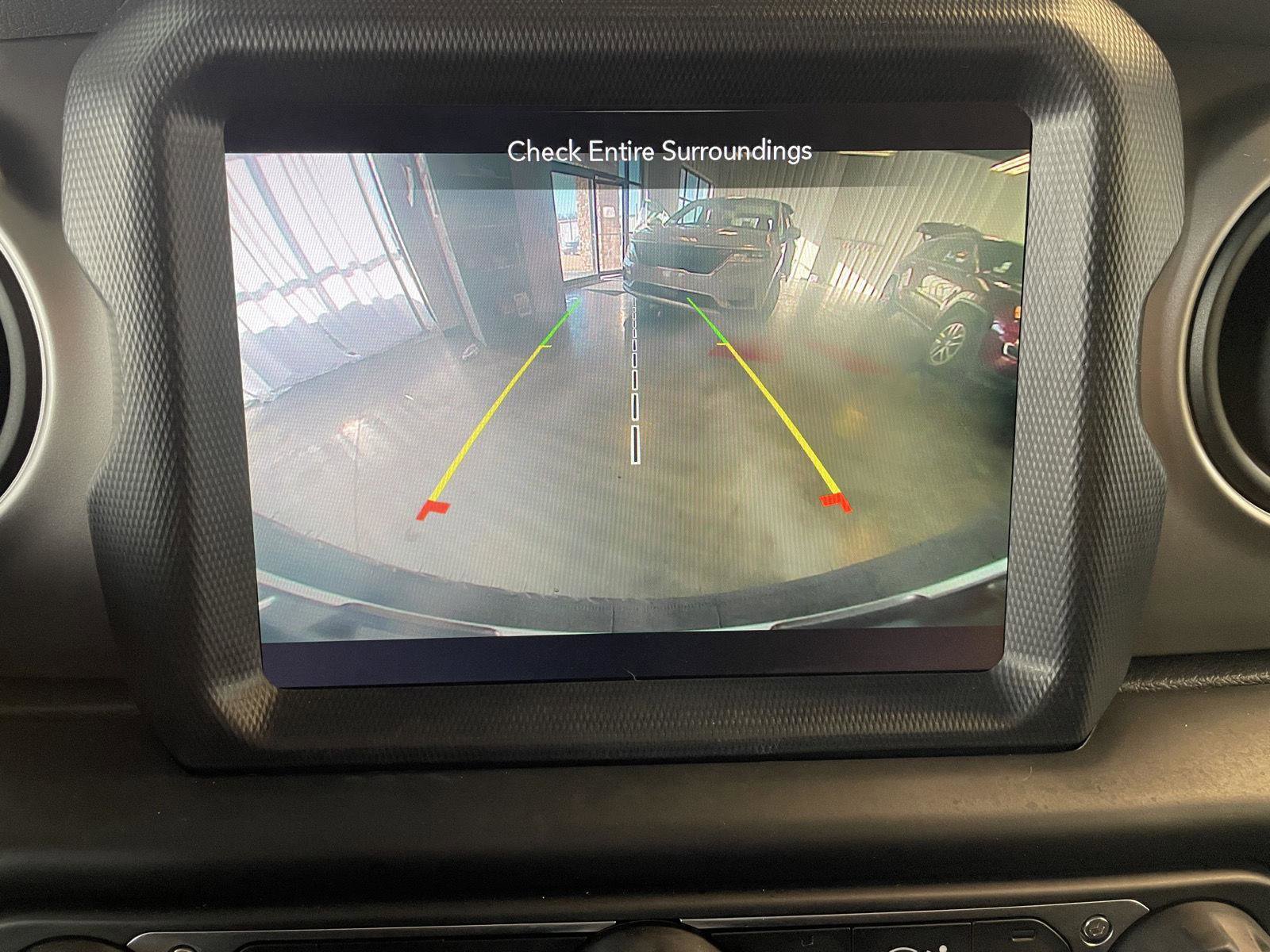 Used 2021 Jeep Wrangler Unlimited Sport AWD/4WD image 26