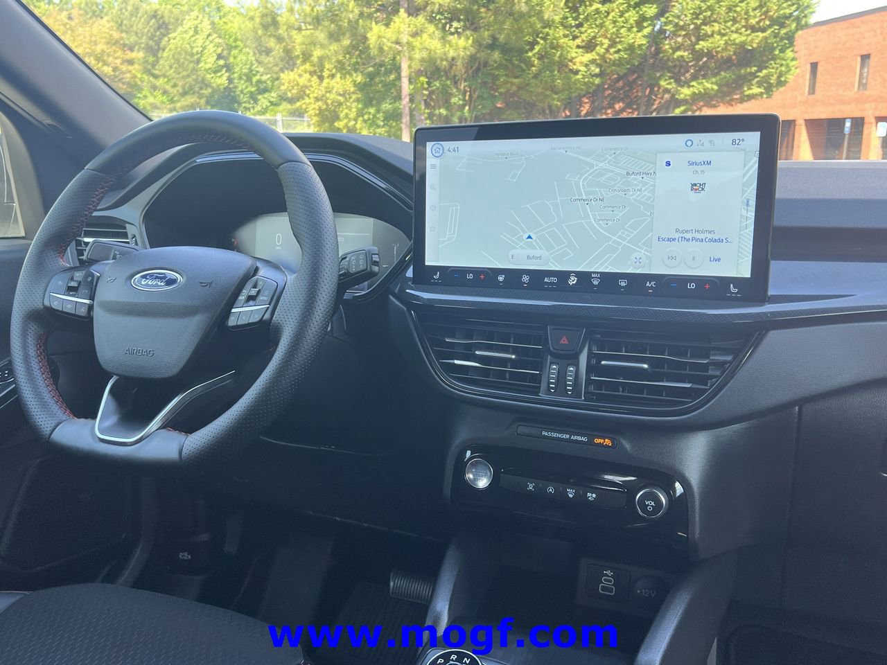 Certified 2025 Ford Escape ST-Line w/ Tech Pack #1 FWD image 6