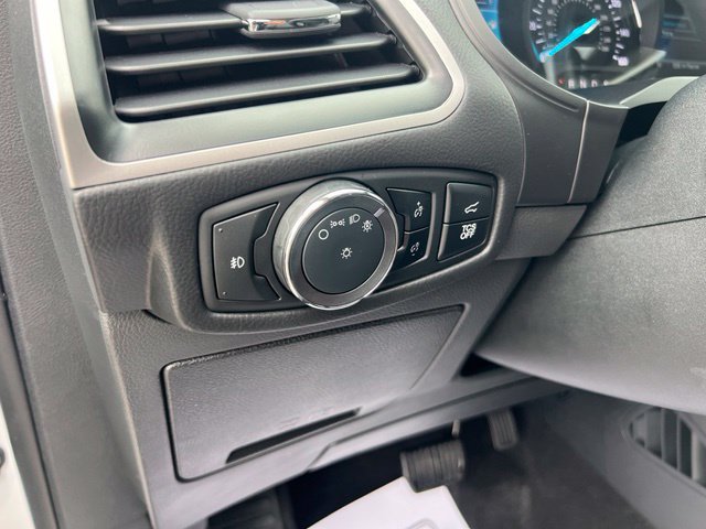 Certified 2024 Ford Edge SEL w/ Convenience Package AWD/4WD image 8