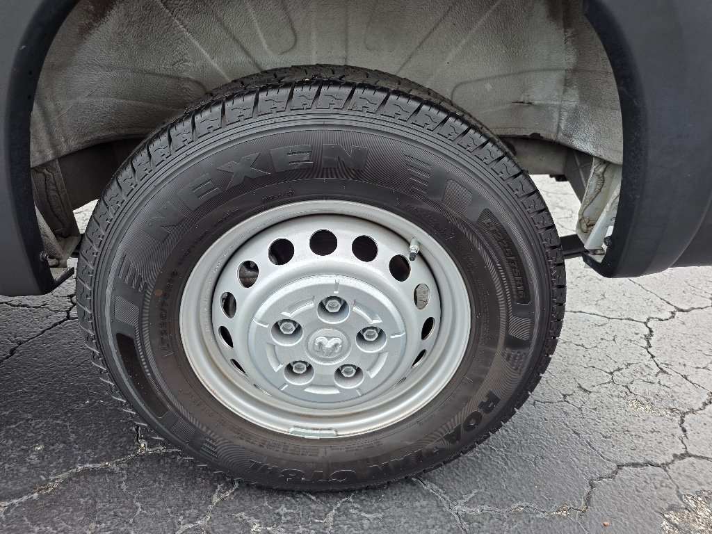 Used 2025 RAM ProMaster 1500 FWD image 21