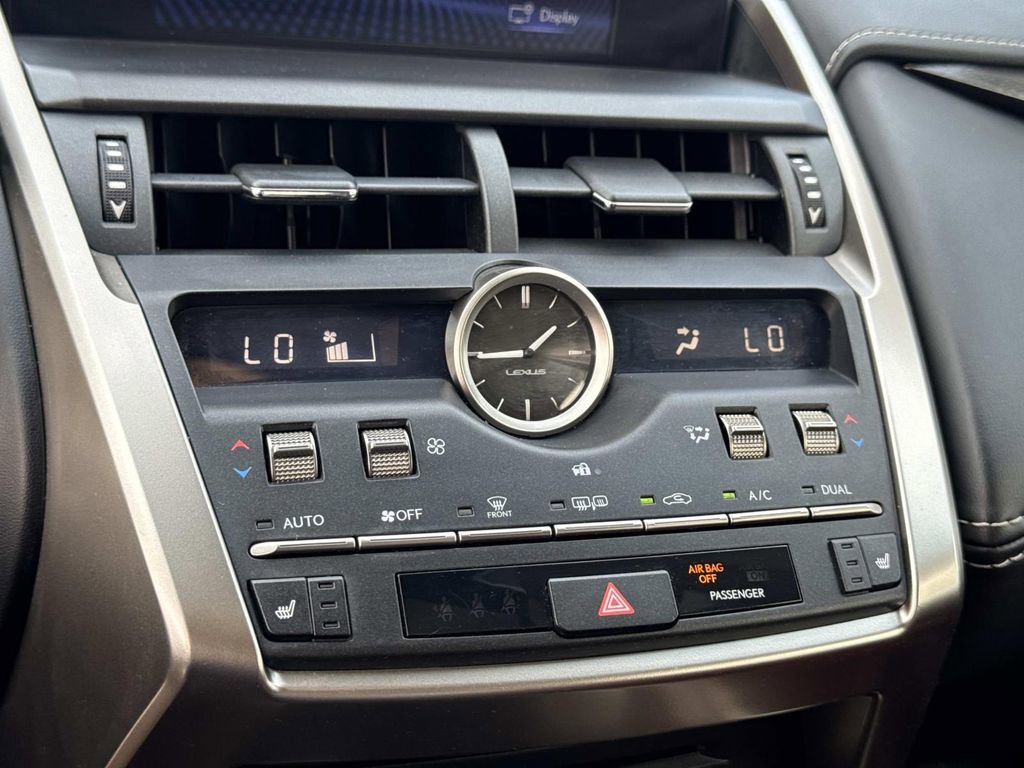 Used 2018 Lexus NX 300 FWD image 14