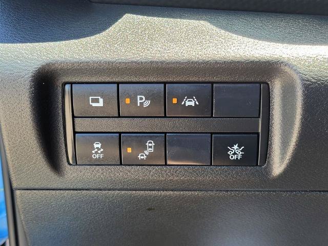 Used 2024 Nissan Kicks S FWD image 26
