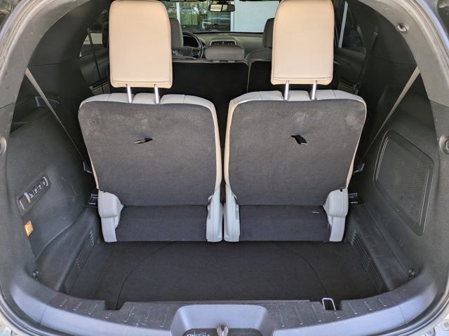 Certified 2019 Ford Explorer Limited w/ Ford Safe & Smart Package image 21