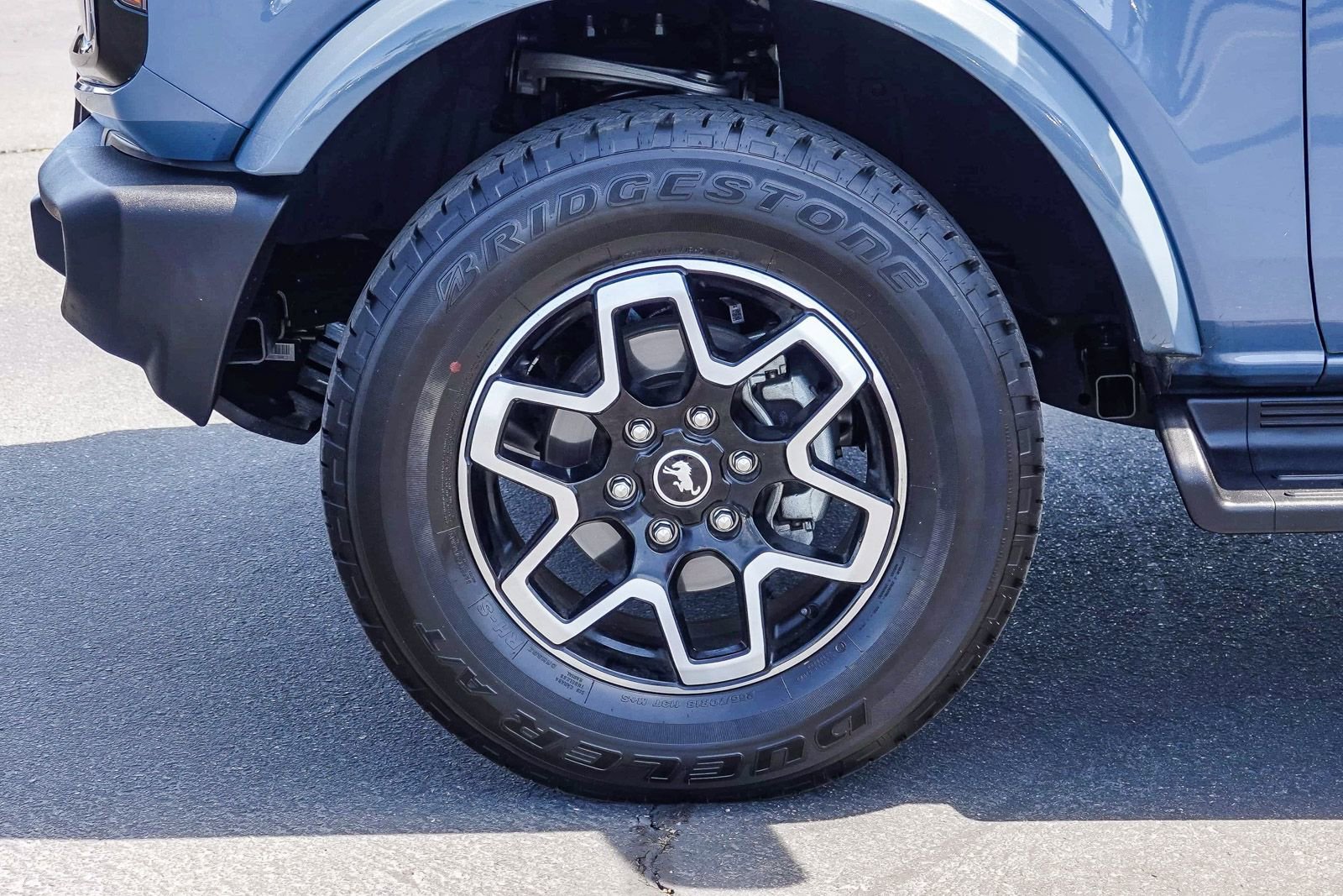 Certified 2025 Ford Bronco Outer Banks AWD/4WD image 9