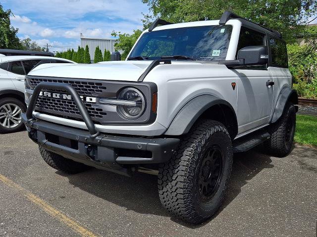 Certified 2022 Ford Bronco Badlands w/ Sasquatch Package AWD/4WD image 3