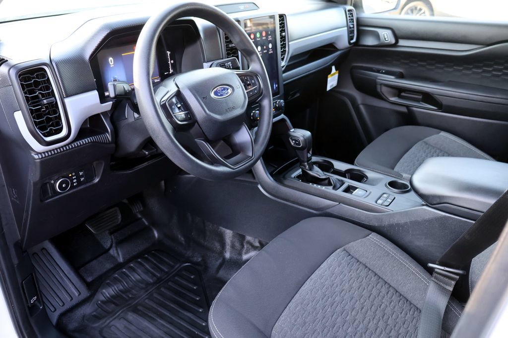 Certified 2025 Ford Ranger XL RWD image 4