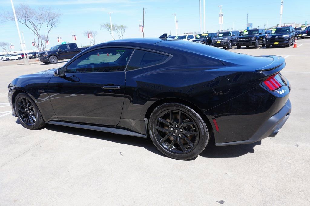 Certified 2025 Ford Mustang GT image 2