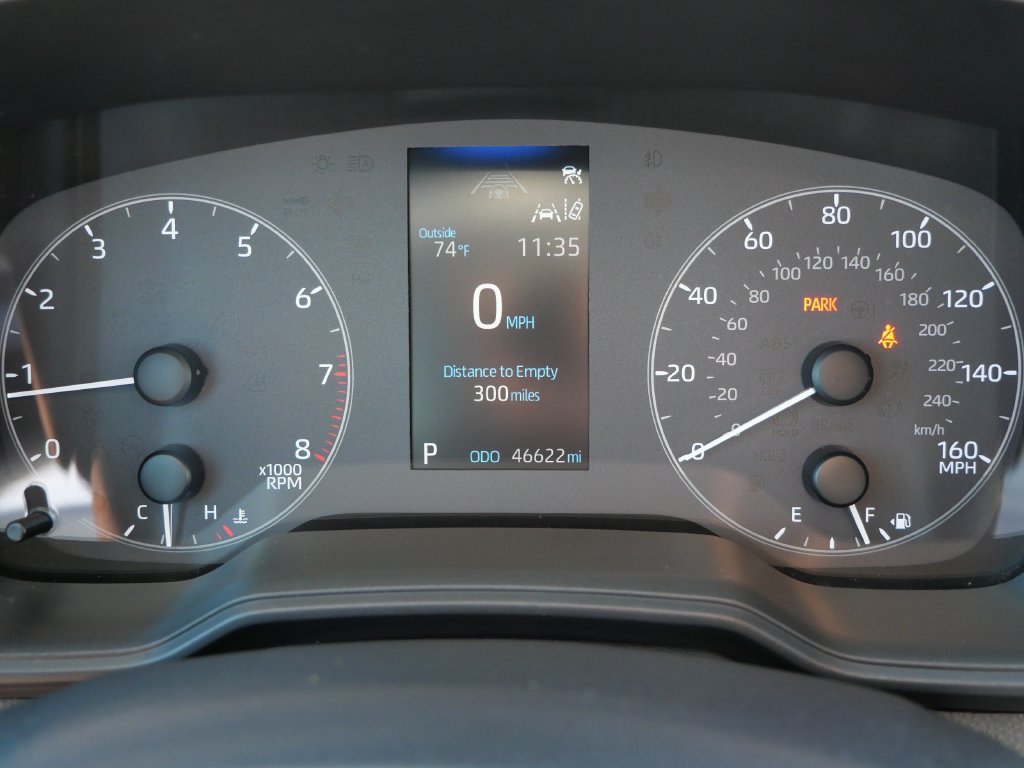 Used 2025 Toyota Corolla LE FWD image 28