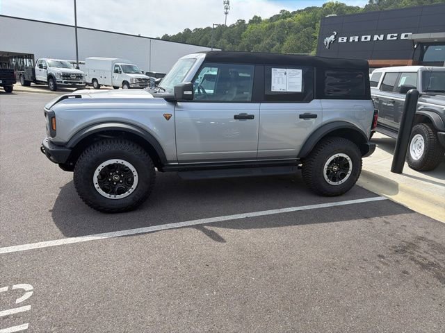 Certified 2024 Ford Bronco Badlands image 2