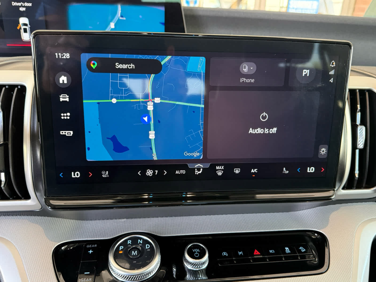 Certified 2025 Ford Expedition Active AWD/4WD image 17
