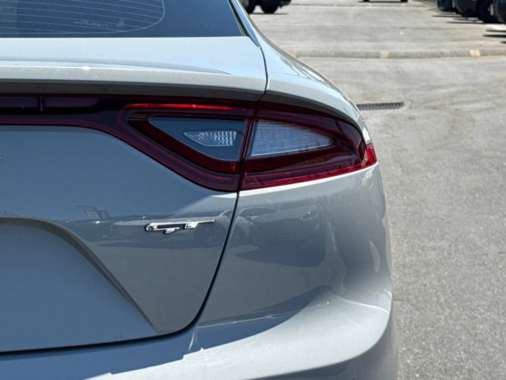 Used 2019 Kia Stinger GT1 RWD image 17