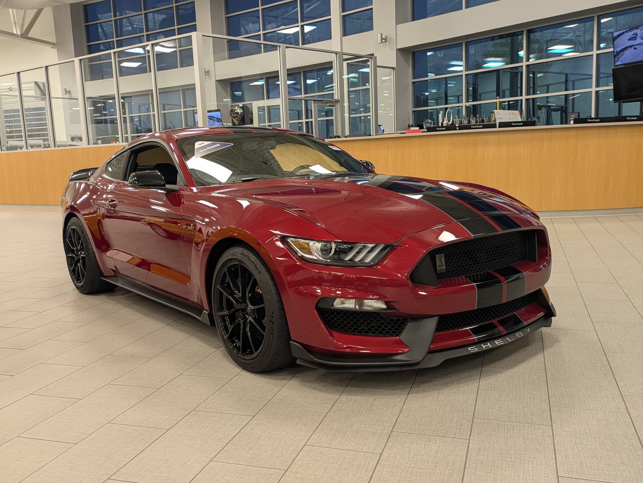 Certified 2019 Ford Mustang Shelby GT350 w/ Technology Package RWD image 1