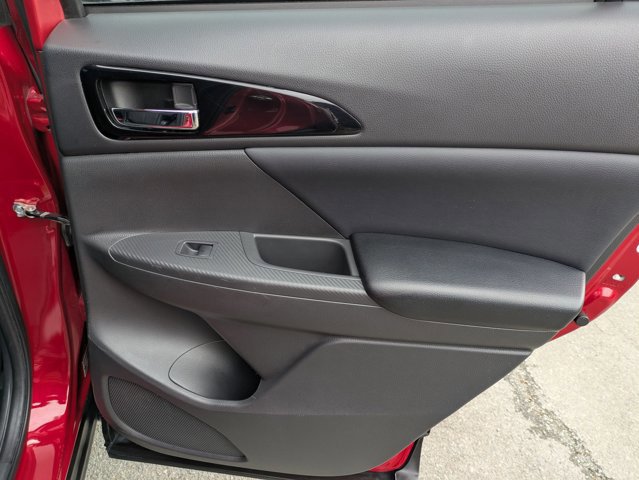 Used 2023 Mitsubishi Eclipse Cross SE image 33