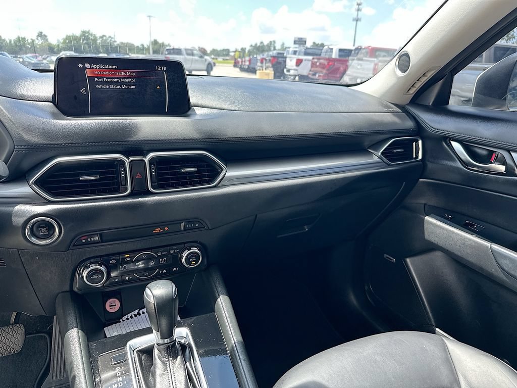 Used 2018 MAZDA CX-5 Touring w/ Preferred Equipment Package FWD image 20