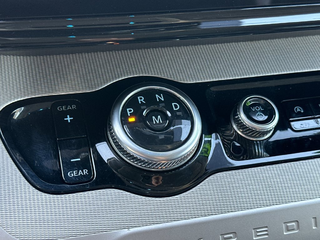 Certified 2025 Ford Expedition Max Active AWD/4WD image 20