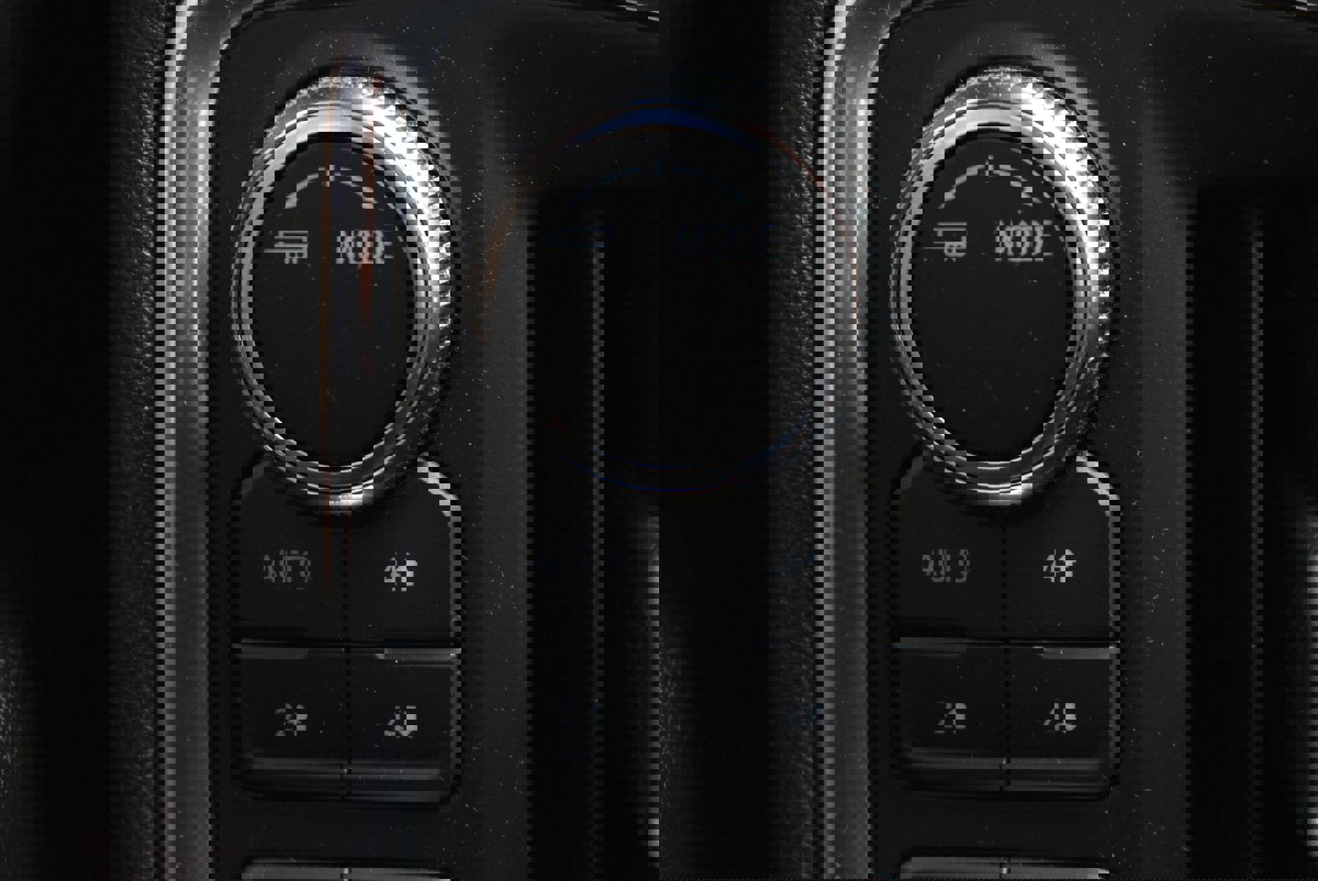 Used 2022 GMC Sierra 2500 AT4 image 19