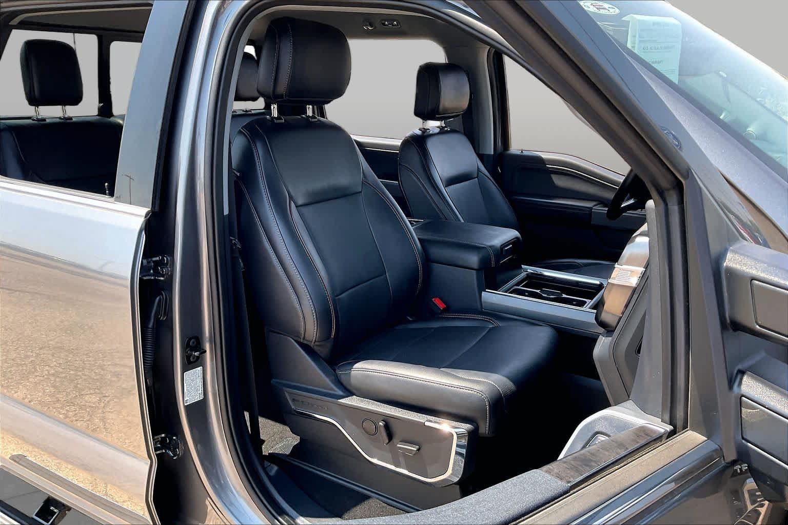 Certified 2024 Ford F250 Lariat w/ Lariat Ultimate Package AWD/4WD image 9