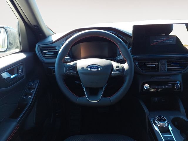 Certified 2026 Ford Escape ST-Line w/ Tech Pack #1 AWD/4WD image 12