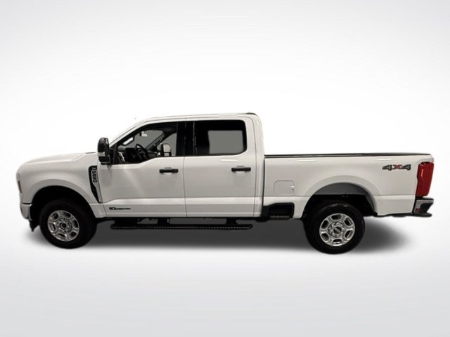 Certified 2026 Ford F250 XLT AWD/4WD image 5