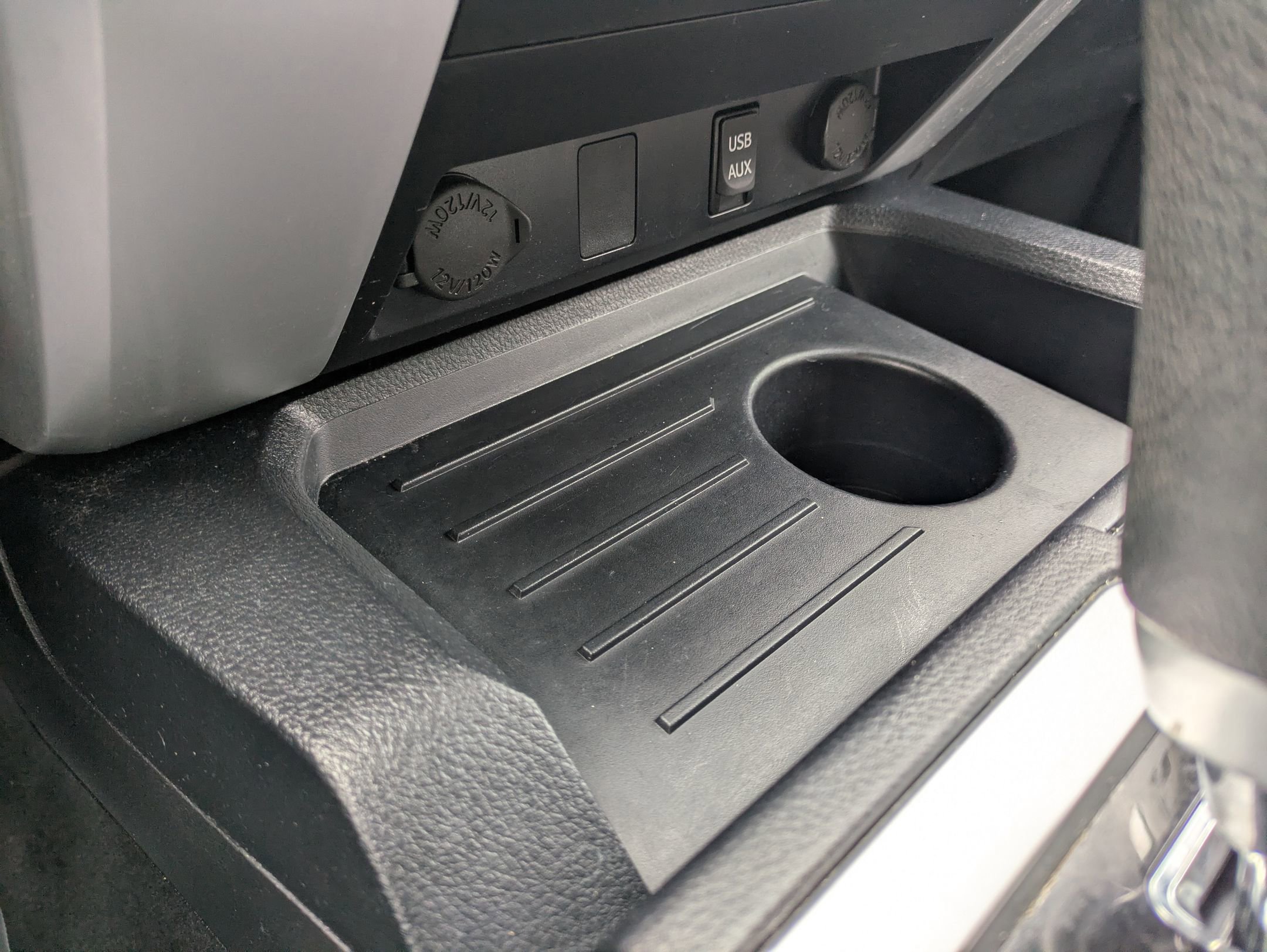 Used 2018 Toyota Tundra SR5 w/ SR5 Upgrade Package image 22