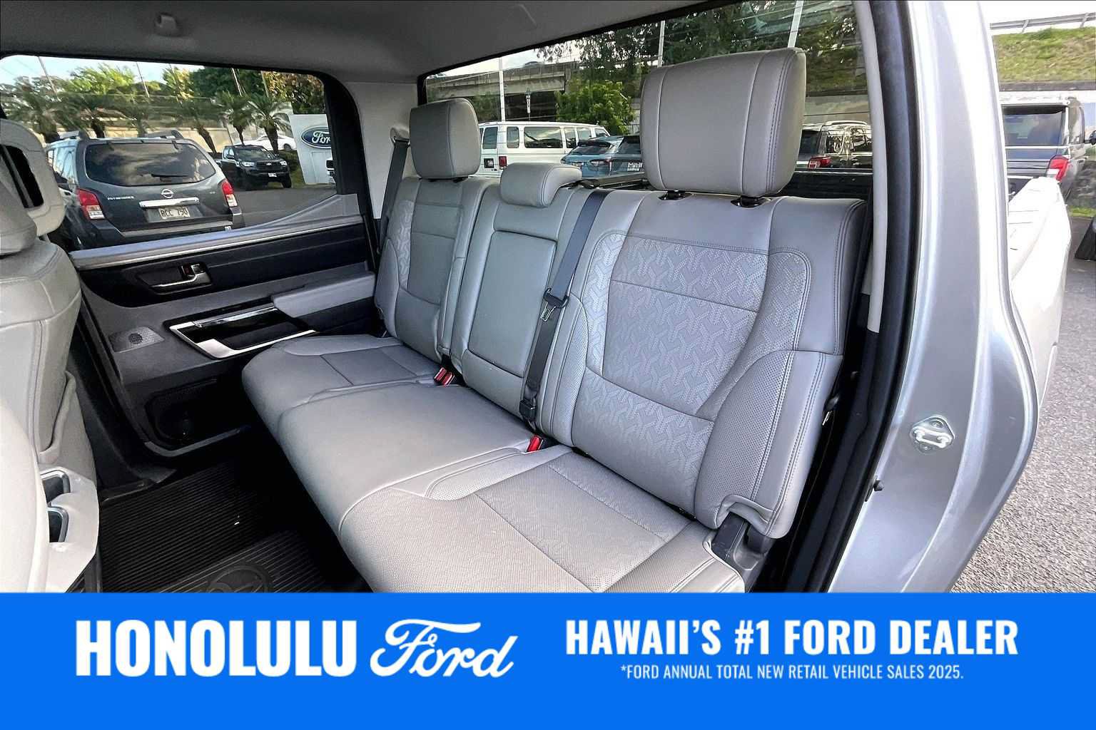 Used 2023 Toyota Tundra Limited AWD/4WD image 29