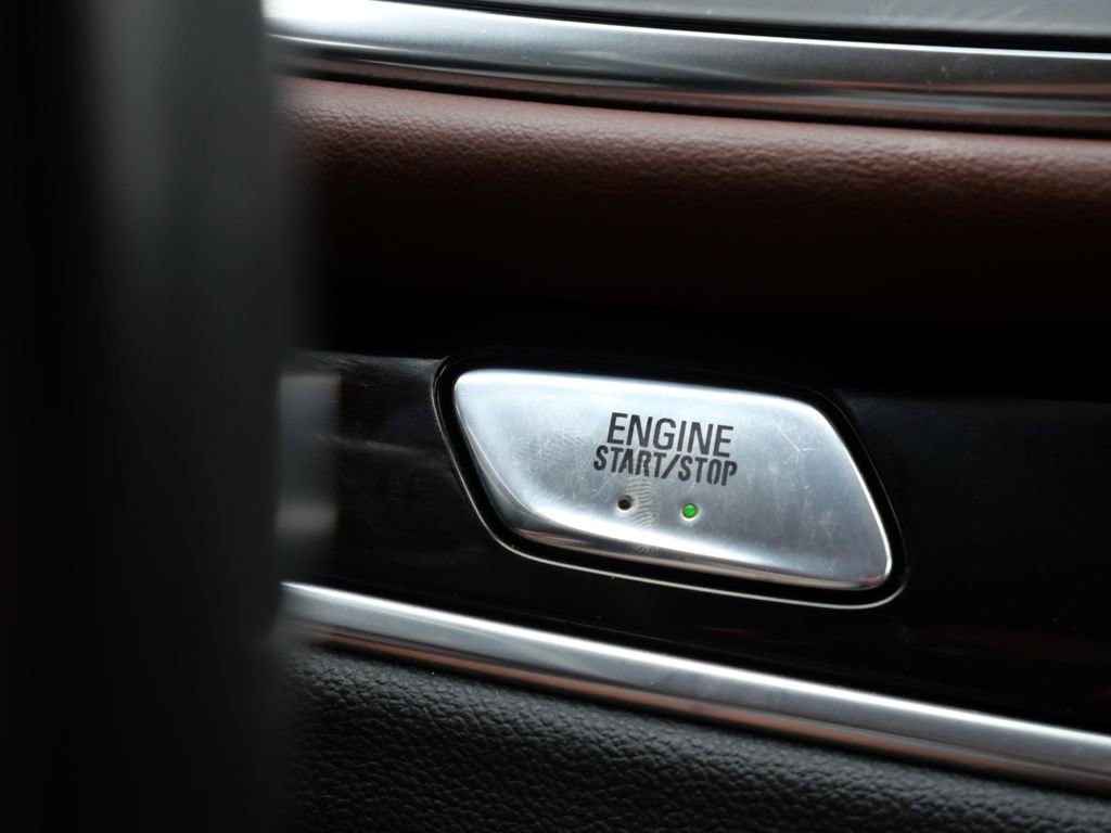 Used 2020 Buick Enclave Avenir w/ Avenir Technology Package FWD image 25