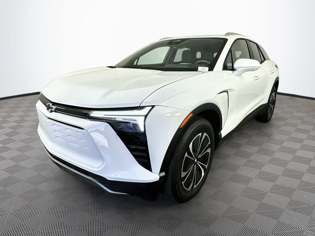 Used 2024 Chevrolet Blazer EV LT AWD/4WD image 7