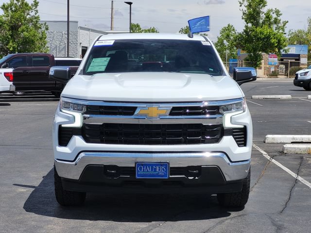 Used 2026 Chevrolet Silverado 1500 LT AWD/4WD image 2