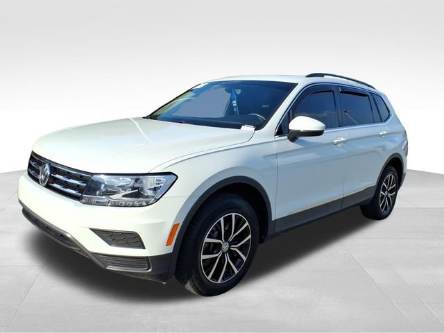 Used 2021 Volkswagen Tiguan SE w/ Panoramic Sunroof Package FWD image 2