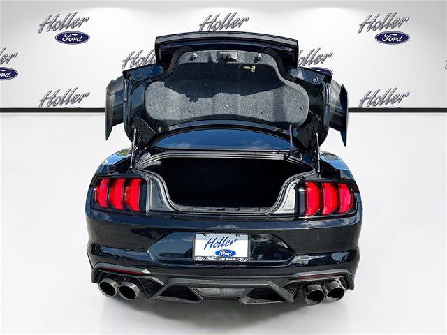 Certified 2021 Ford Mustang Shelby GT500 w/ Carbon Fiber Track Pack RWD image 27