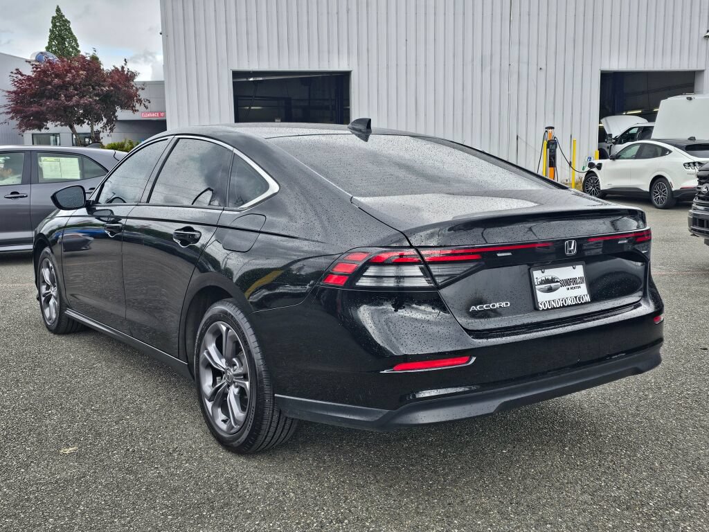 Used 2023 Honda Accord EX image 3