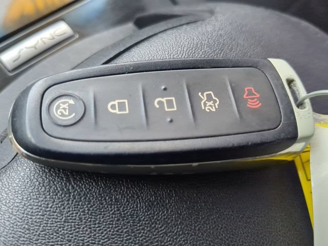 Certified 2019 Ford Taurus Limited FWD image 29