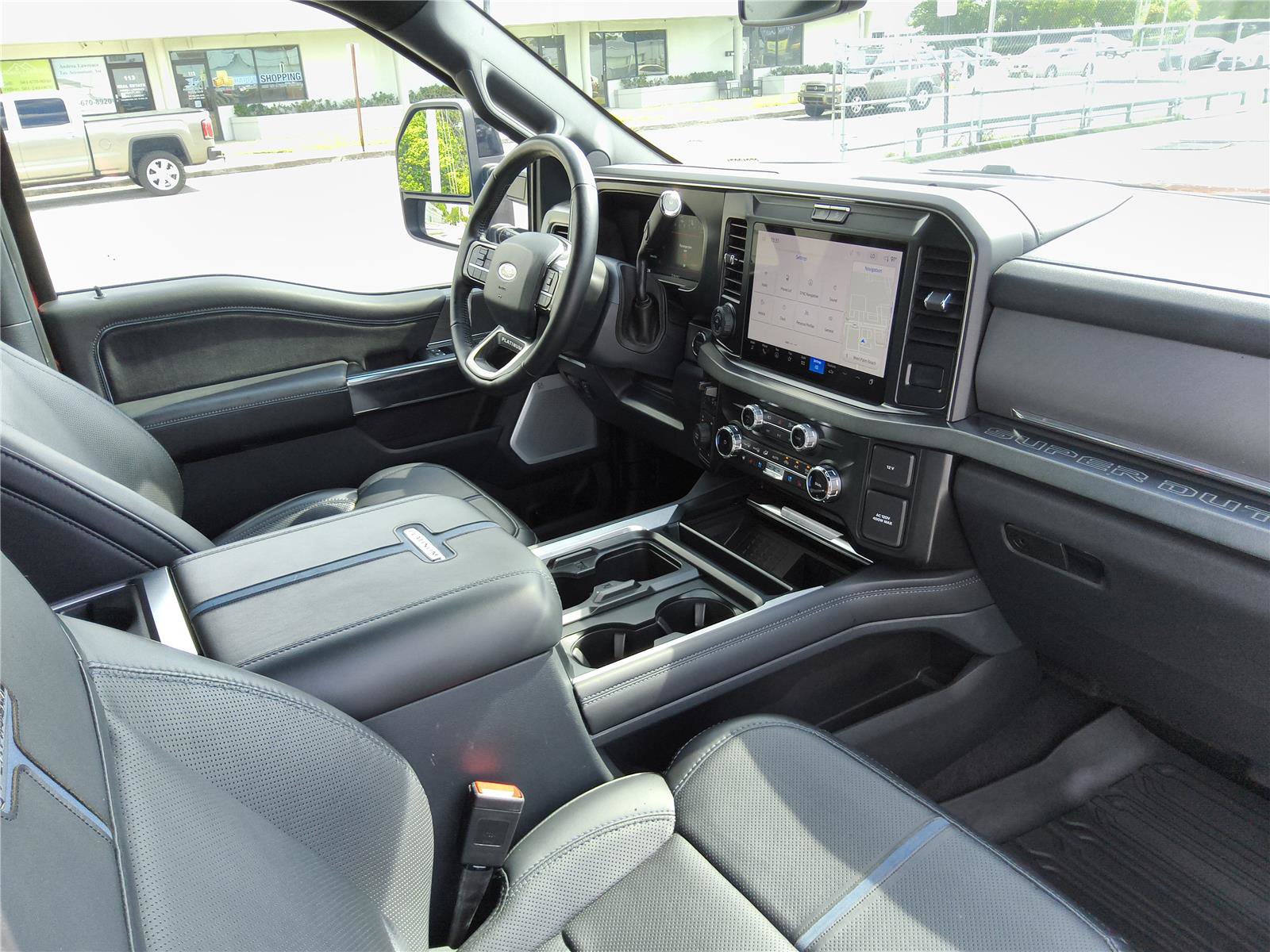 Certified 2025 Ford F250 Platinum AWD/4WD image 31