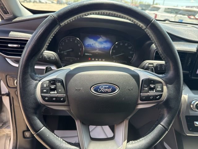 Certified 2021 Ford Explorer XLT w/ Equipment Group 202A AWD/4WD image 12