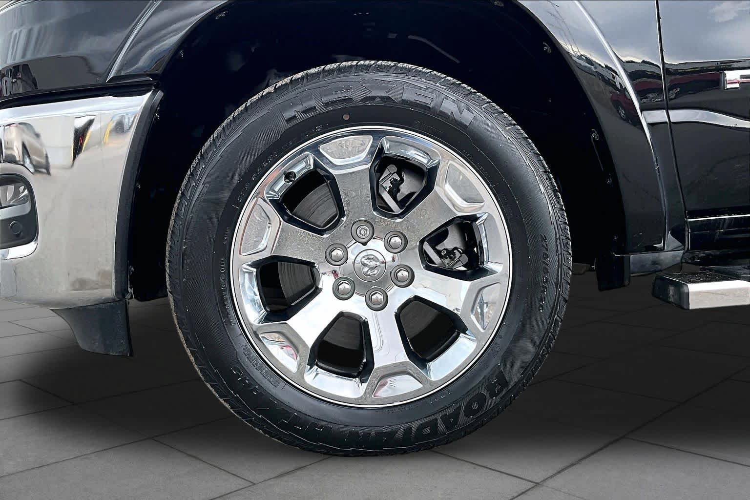 Used 2025 RAM 1500 Big Horn AWD/4WD image 11