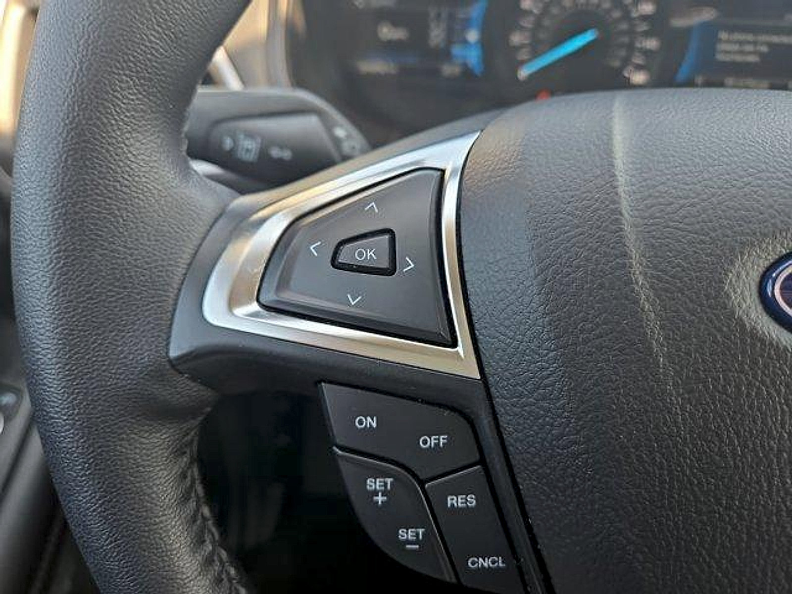 Certified 2023 Ford Edge SEL w/ Convenience Package AWD/4WD image 14