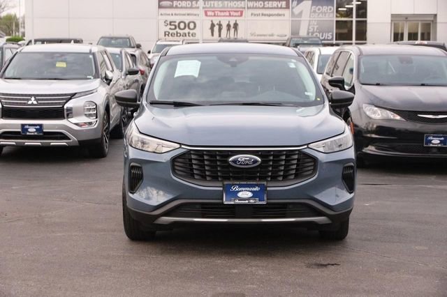 Certified 2024 Ford Escape Active w/ Cold Weather Package image 4