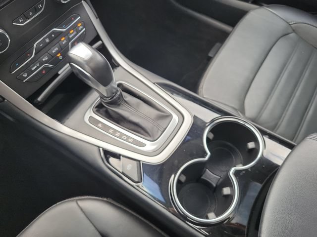 Certified 2018 Ford Edge SEL w/ Equipment Group 201A AWD/4WD image 26