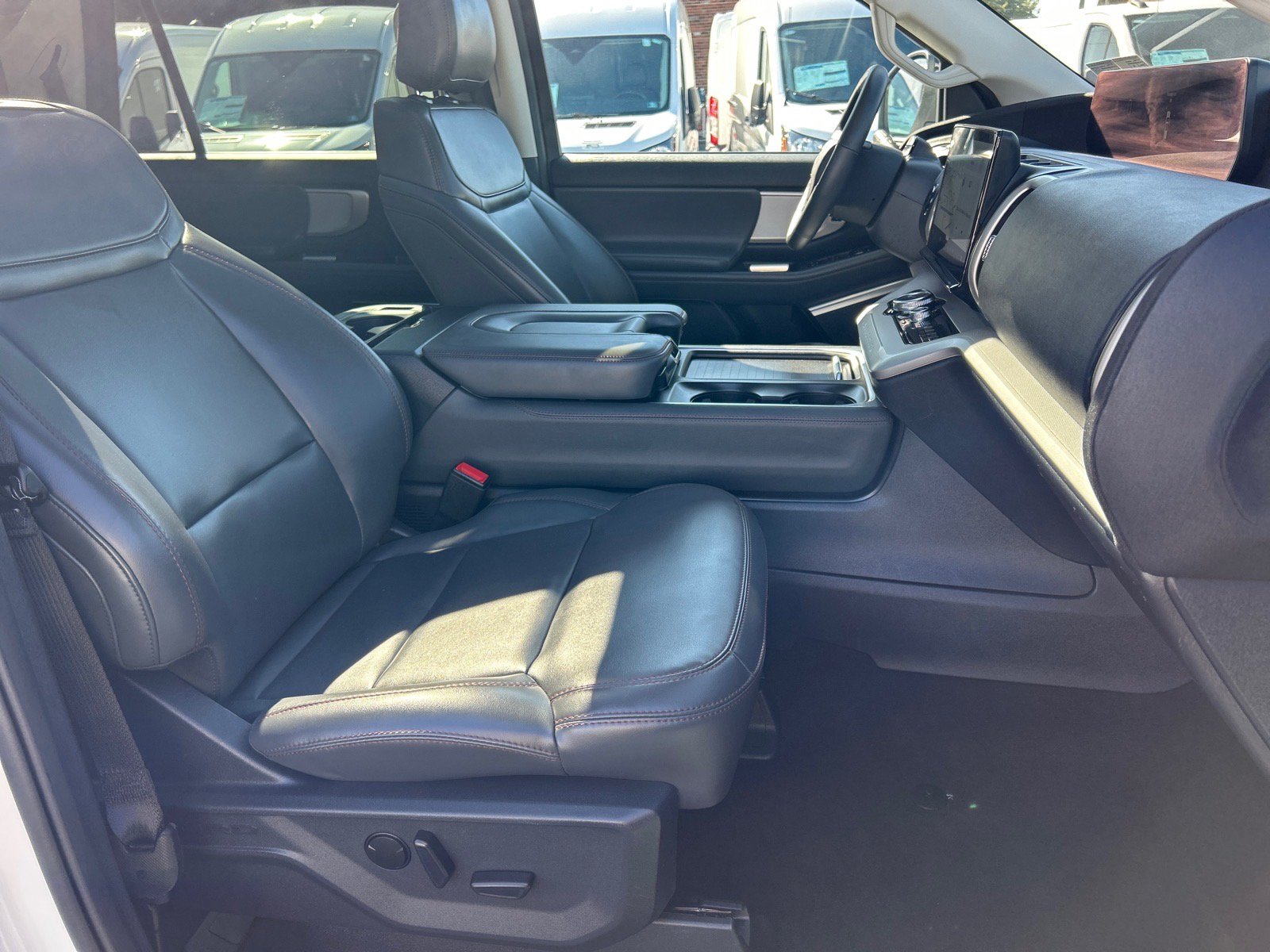 Certified 2025 Ford Expedition Max Active AWD/4WD image 23