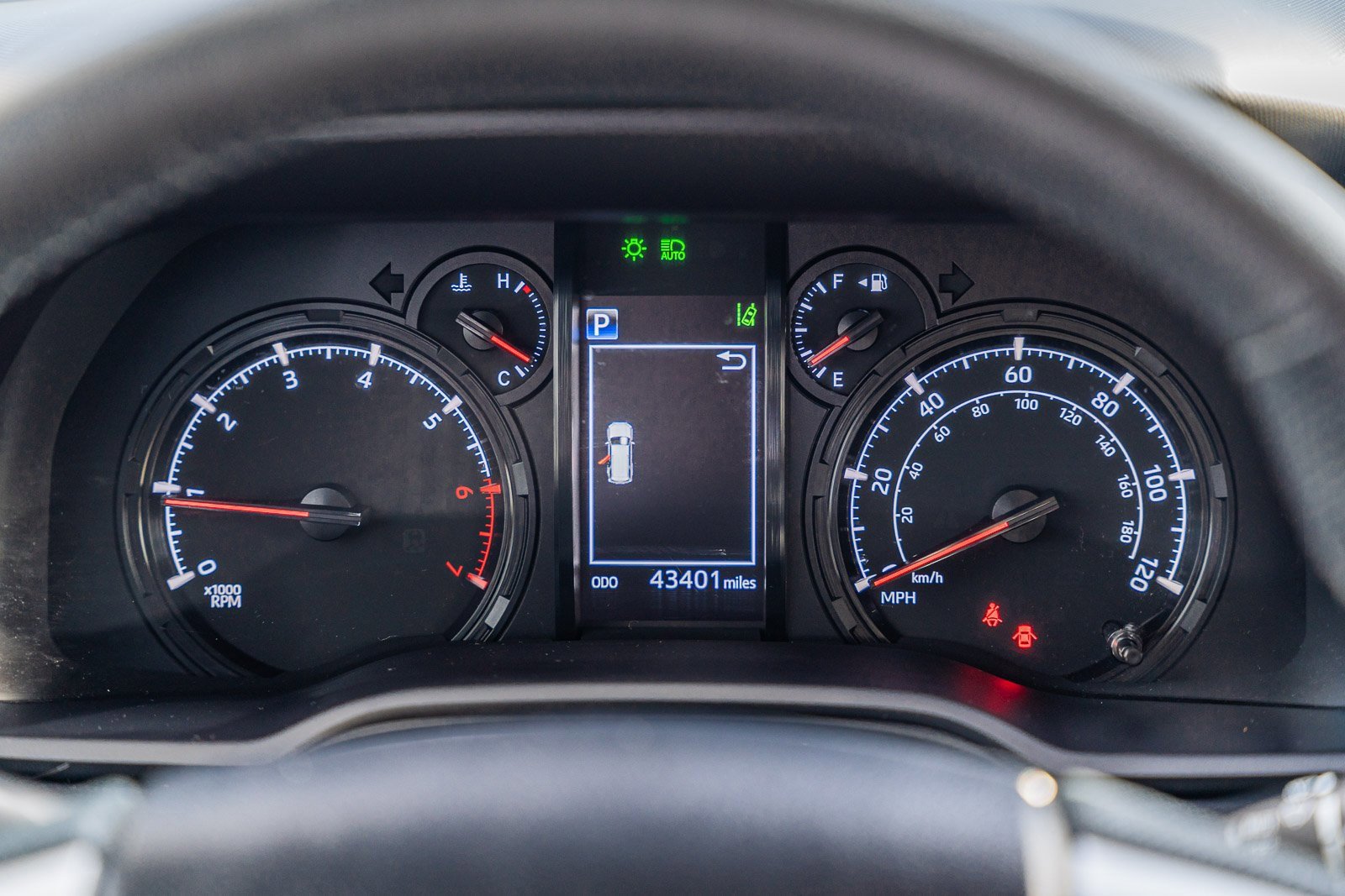 Used 2020 Toyota 4Runner SR5 image 25