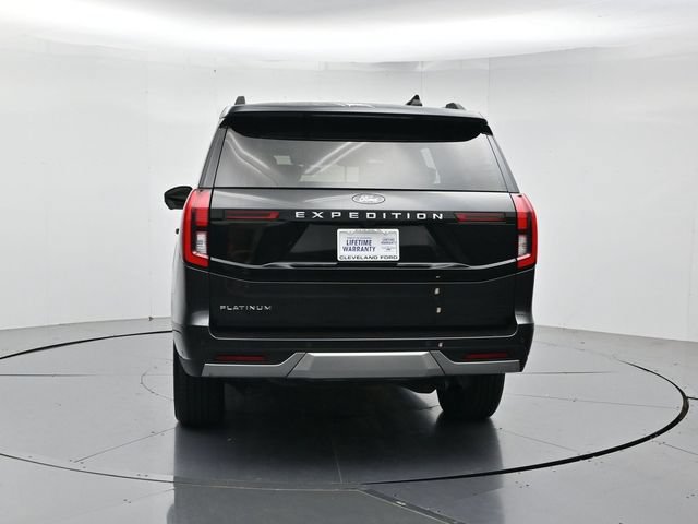 Certified 2025 Ford Expedition Platinum AWD/4WD image 9