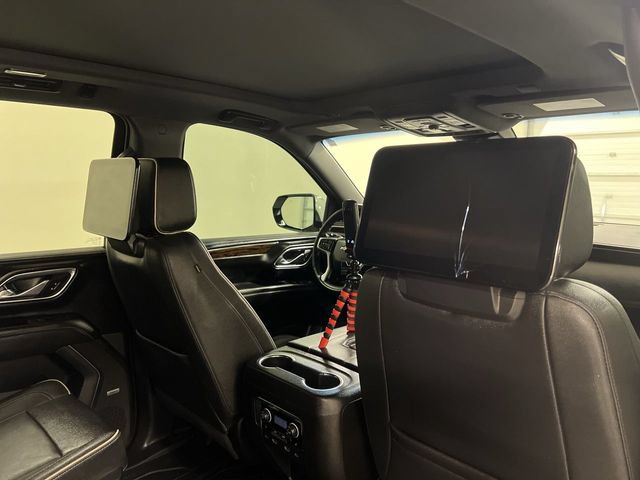 Used 2023 Chevrolet Suburban Premier AWD/4WD image 20