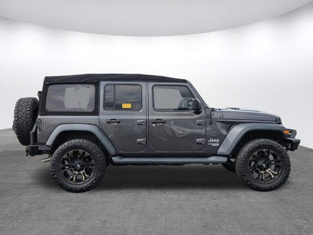 Used 2018 Jeep Wrangler Unlimited Sport S AWD/4WD image 3