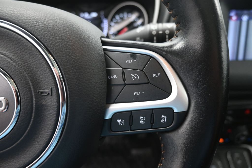 Used 2020 Jeep Compass Latitude AWD/4WD image 7