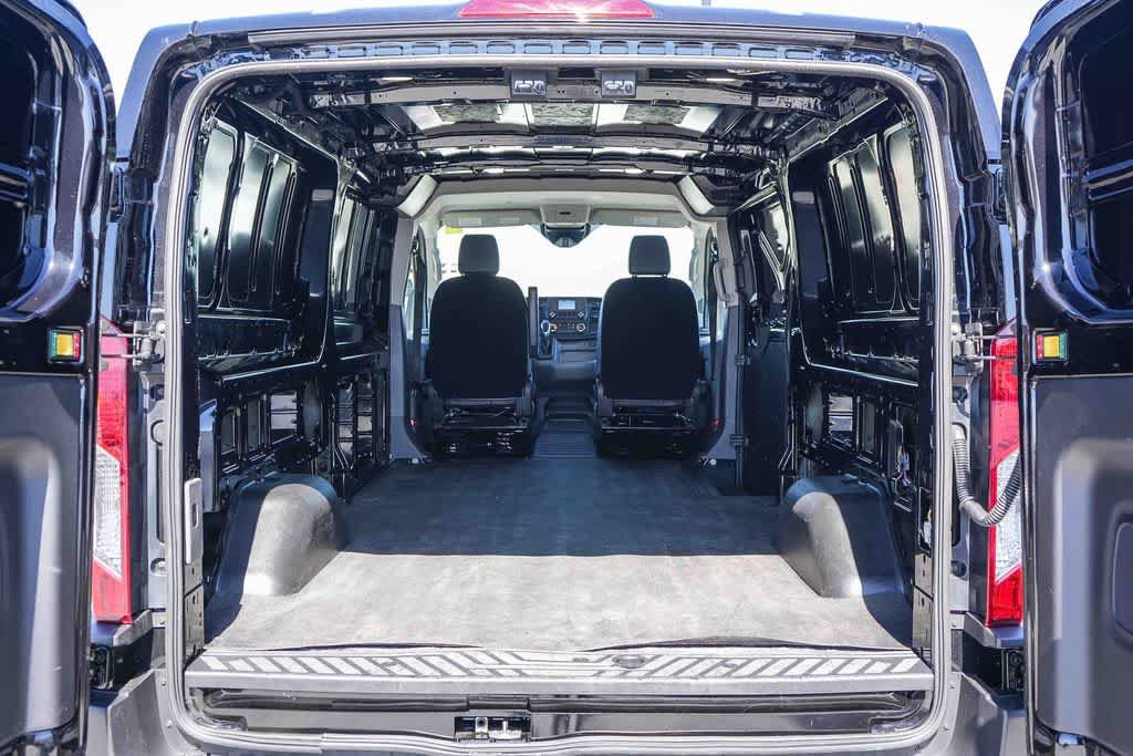 Certified 2025 Ford Transit 150 Low Roof RWD image 23