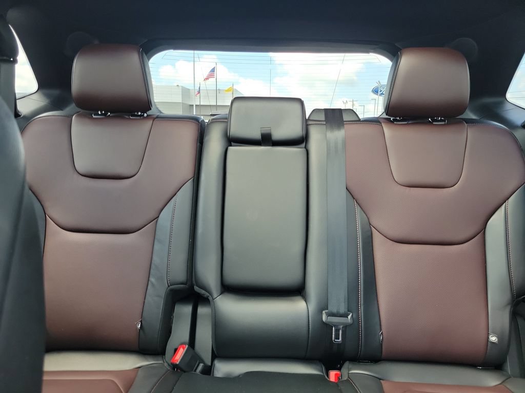 Certified 2022 Ford Edge Titanium w/ Equipment Group 301A AWD/4WD image 17