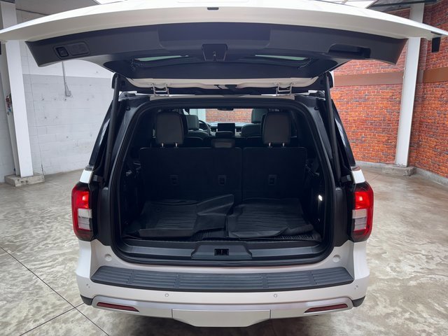 Certified 2024 Ford Expedition Timberline image 28