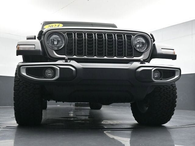 Used 2024 Jeep Gladiator Sport AWD/4WD image 28