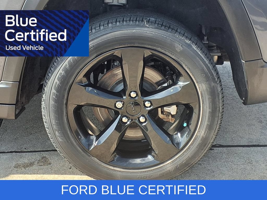 Used 2023 Jeep Grand Cherokee L Laredo RWD image 33