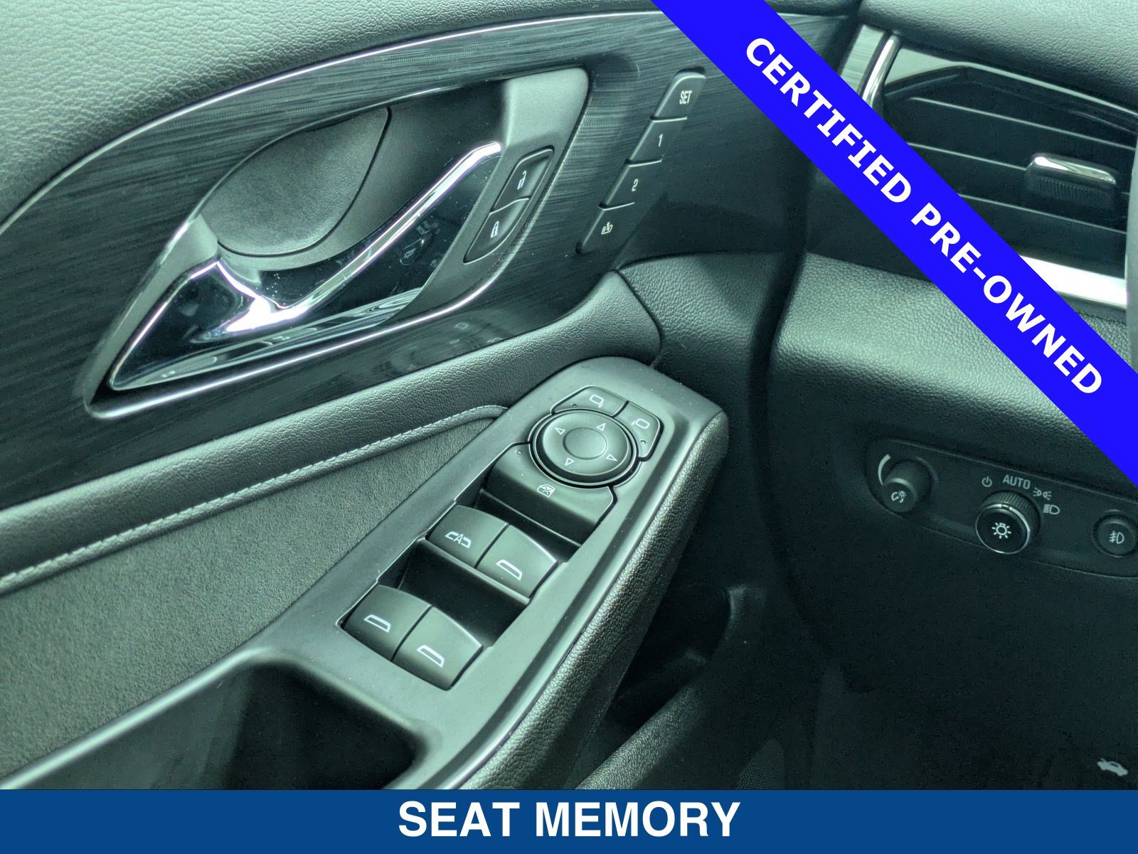 Used 2021 Chevrolet Traverse High Country FWD image 27